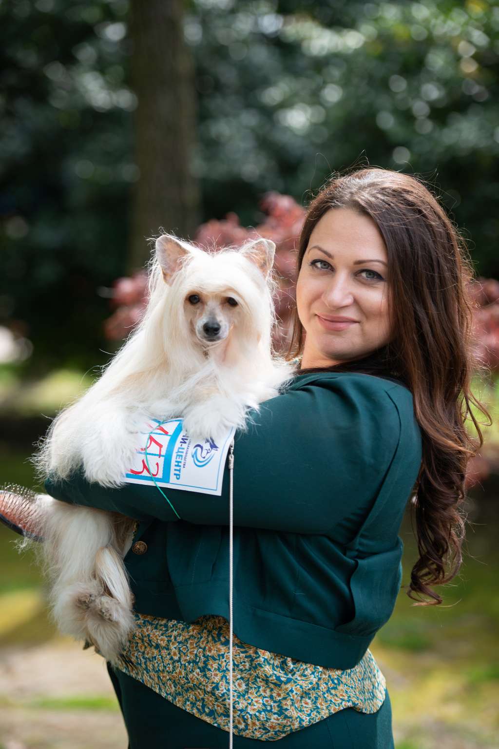 Charming The World Iz Ordena Ekate-Riny