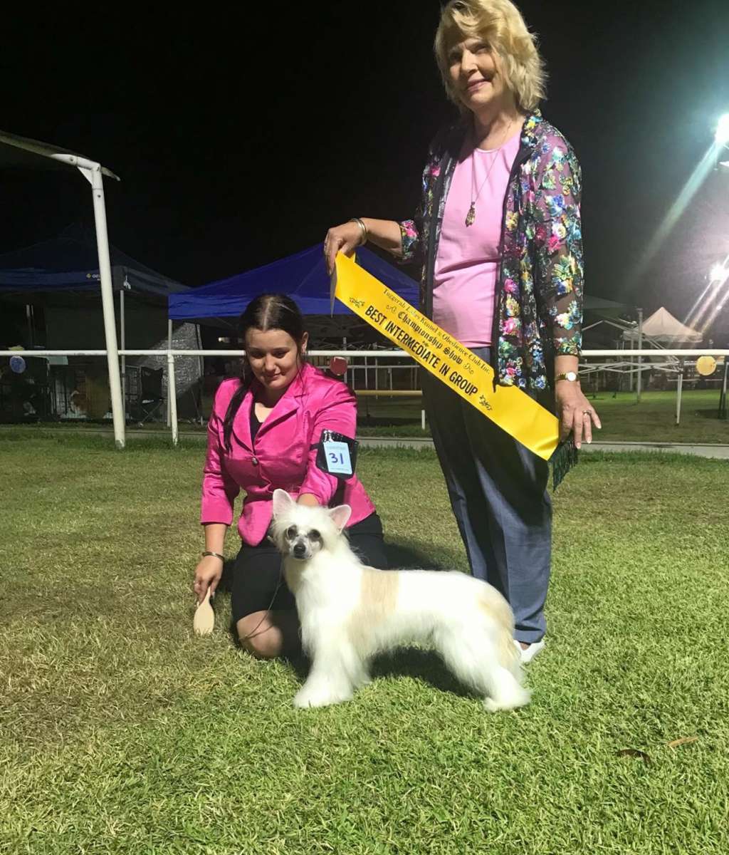 Sanyati Howlin To The Moon